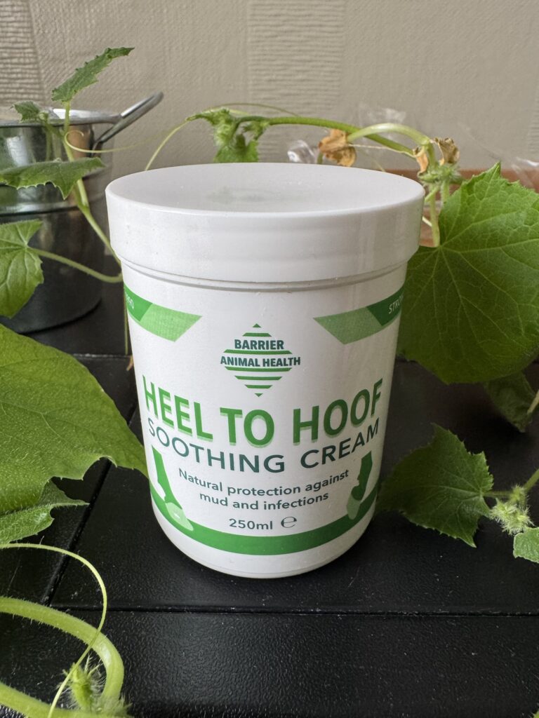 Barrier Animal Health - Heel to Hoof Soothing Cream